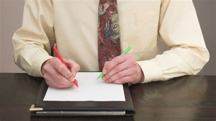 11 Facts About the Ambidextrous Mental Floss