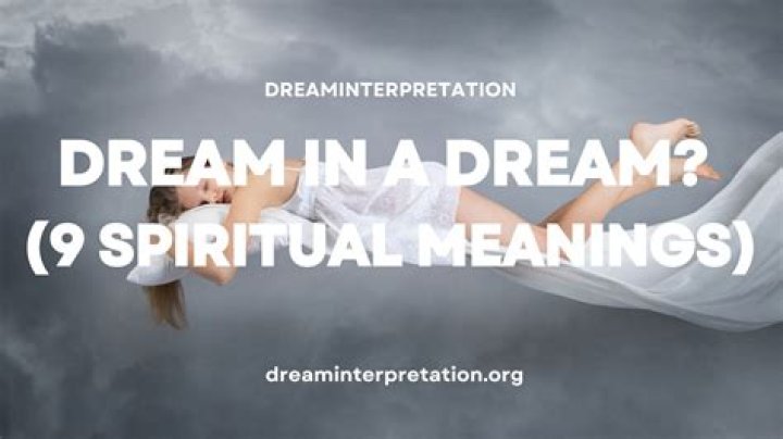 16 Spiritual Dream Meaning About Scarf