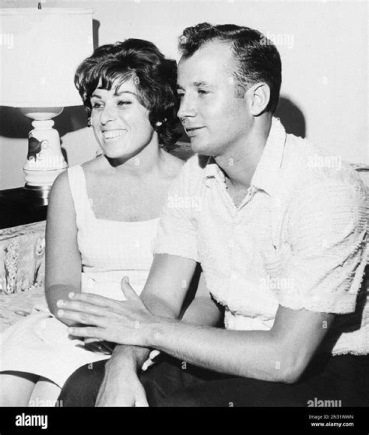 1961 Barbara Hoffa & Robert Crancer Wed Historic Images