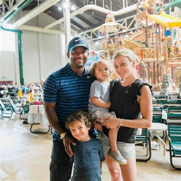 Alfonso Ribeiro and Wife Angela Unkrich Baby No. 2 Closer Weekly