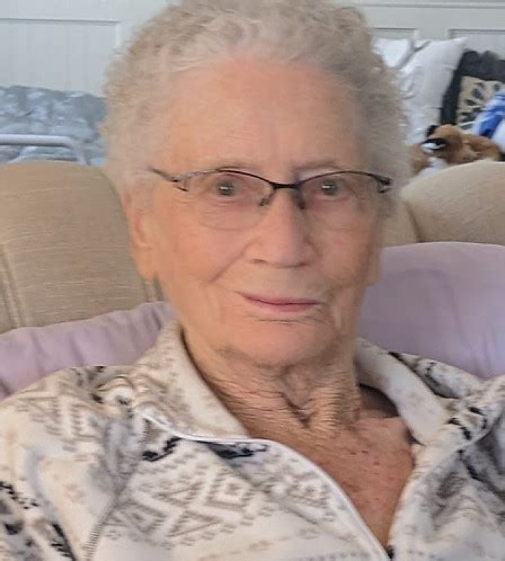 Alice Linklater Obituary Ethical Death Care Winnipeg