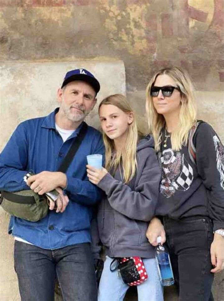 Amber Lewis Husband, Wiki, Age, Instagram, Net Worth