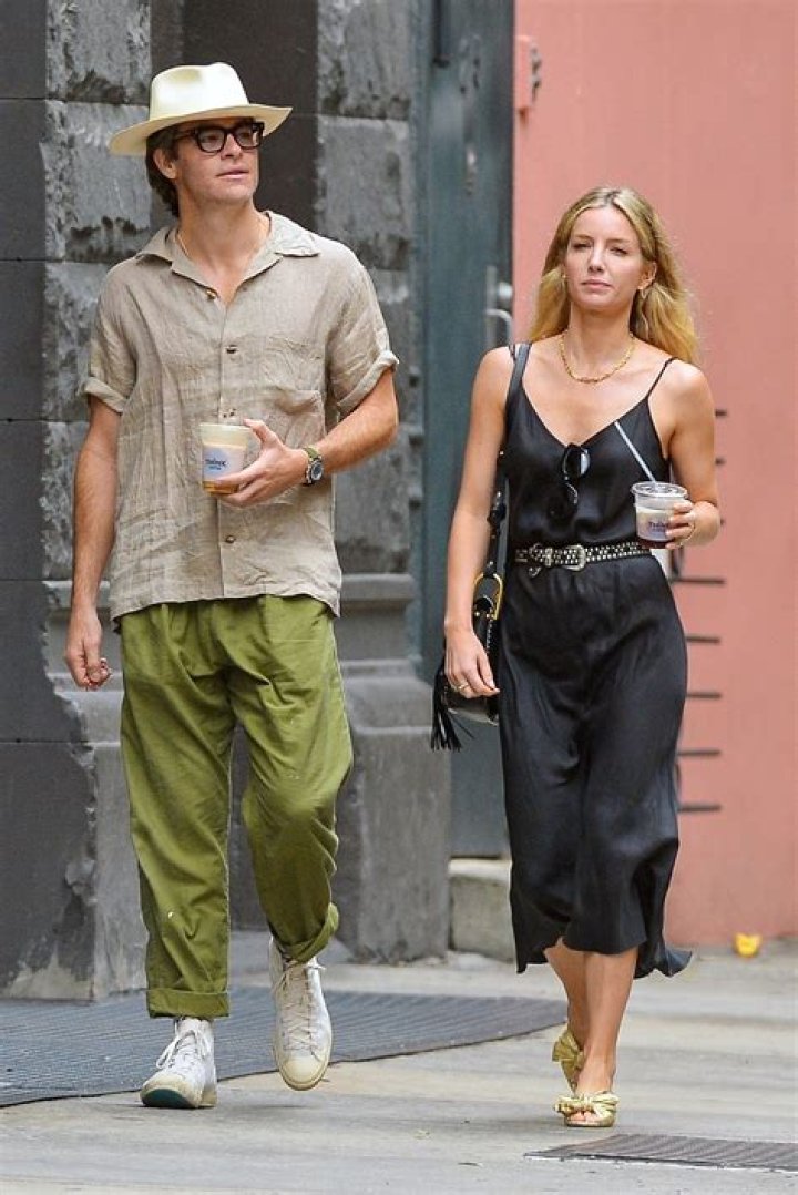 Annabelle Wallis Height and Weight Celebrity Weight