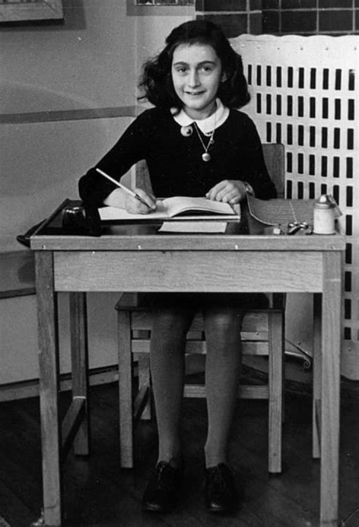 Anne Frank Height, Weight, Age, Body Statistics Healthy Celeb