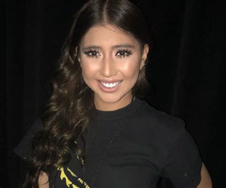 Ashlen Diaz Facts about Post Malone ExGirlfriend