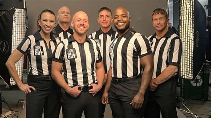 Aubrey Edwards at work. Referee, Aubrey, Celebrities Female, Elite