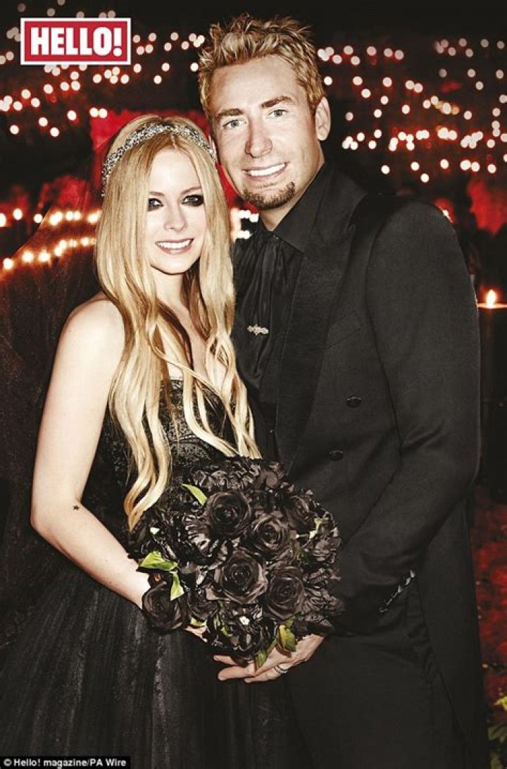 Avril Lavigne and Chad Kroeger wed CBS News