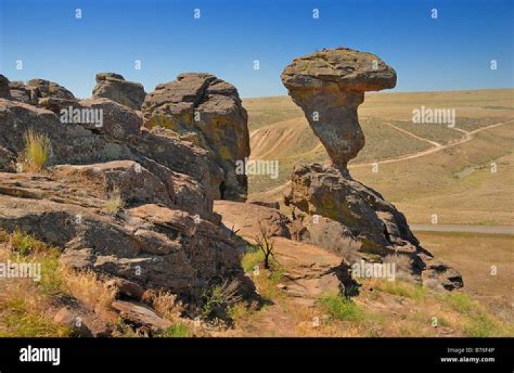 Balanced Rock Twin Falls Idaho Photograph by Kevin Schafer