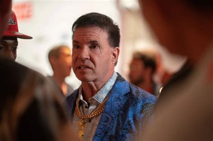 Bang Energy Founder Deletes Instagram Comments to Avoid Fines Bloomberg