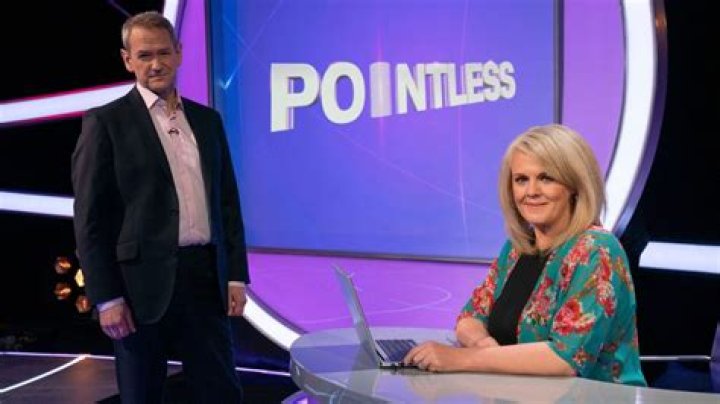 BBC Pointless Alexander Armstrong And His Wife Hannah Have A Happy