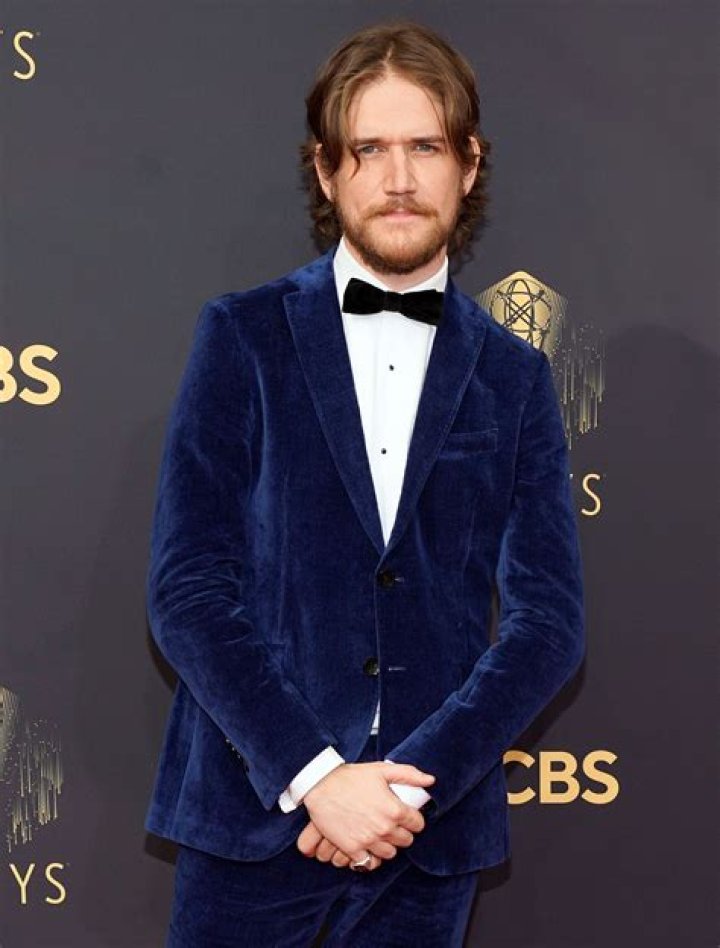 Bo Burnham Height Revealed How Tall is Bo Burnham?