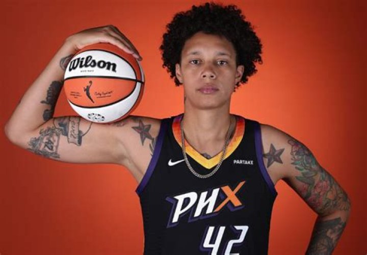 Brittney Griner Bio, Age, Career, Partner, Earning, Award, Height,Instagram
