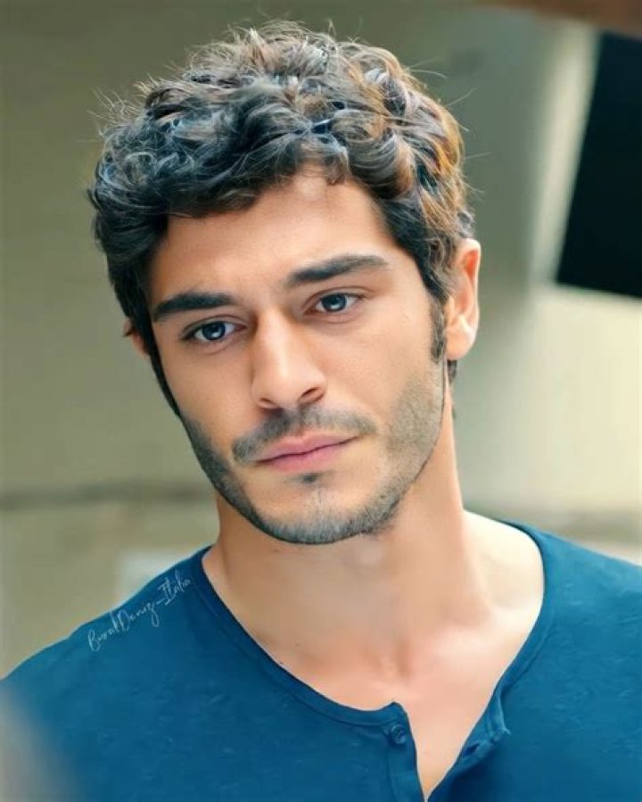 Burak Deniz Turkish actors, Cute love stories, Celebrities social media
