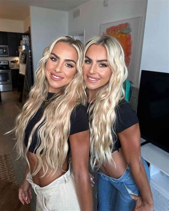 Burch twins Nude OnlyFans Leaks 1 Photos