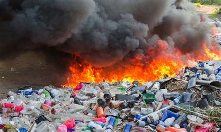 Burning Plastic Waste Is Adding To Air Pollution In India