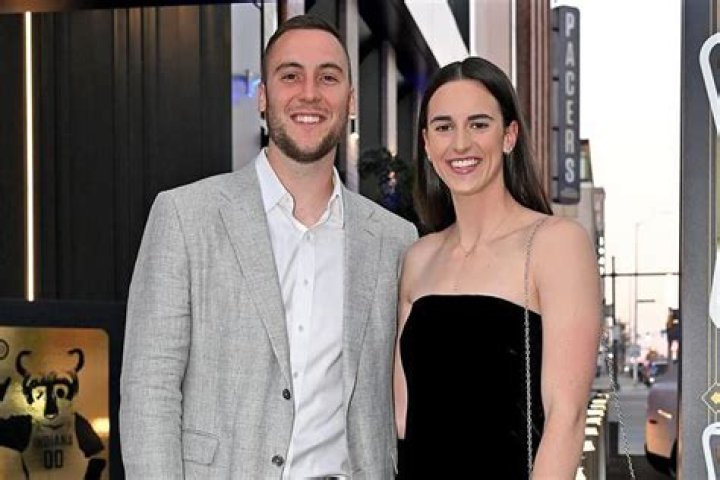 Caitlin Clark Height Measuring the Rising Basketball Star &mdash; citiMuzik