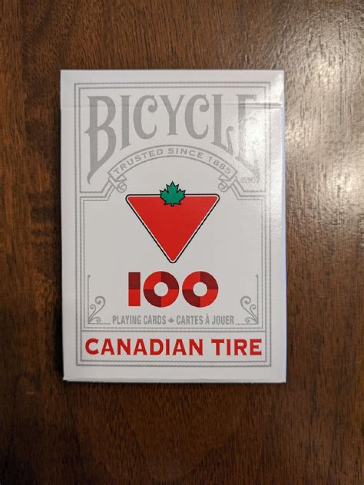 Can you combine Canadian Tire cards?