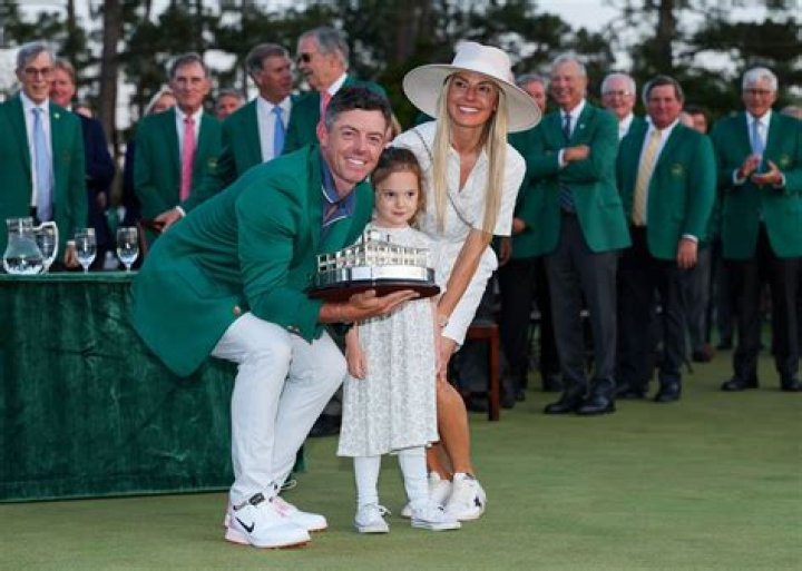 Caroline Wozniacki takes sly dig at Rory McIlroy&rsquo;s height For The Win