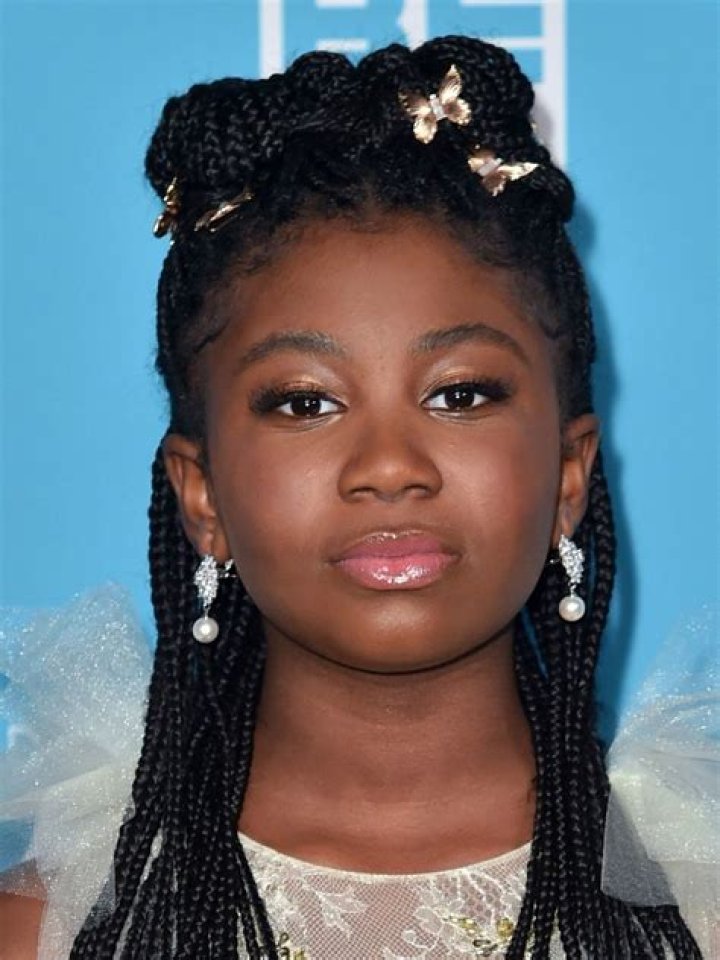 Celina Smith (Actress) Wiki, Biography, Age, Boyfriend, Family, Facts