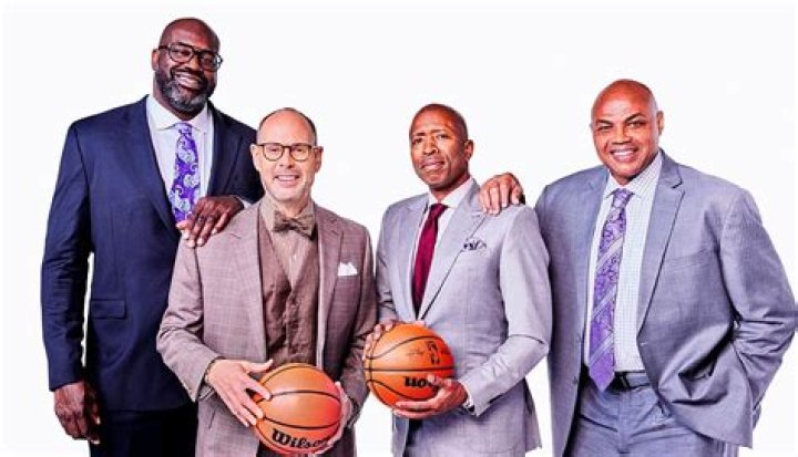 Charles, Shaq & Kenny Surprise Ernie Johnson At Hall Of Fame