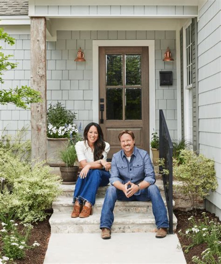 Chip and Joanna Gaines announce they're coming back to TV