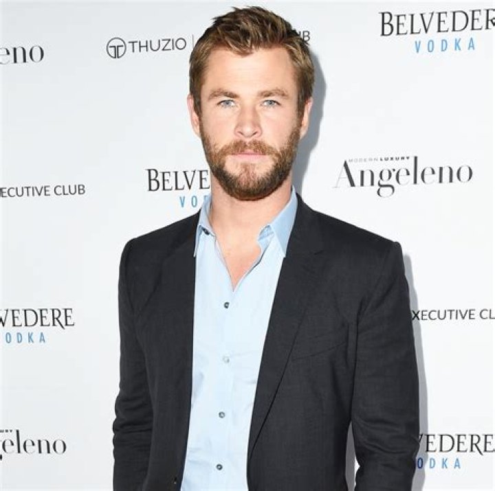 Chris Hemsworth Apologizes for Dressing as Native American, Says He