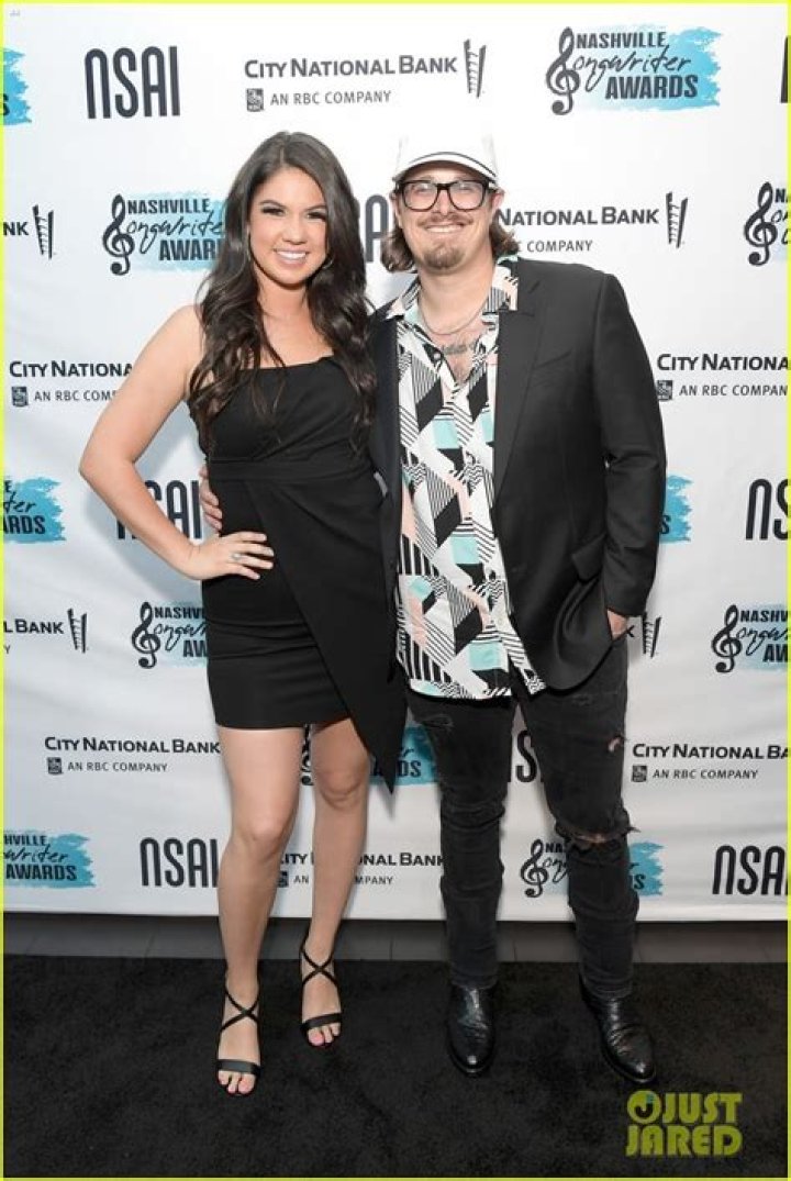Country Music Singer HARDY Announces Engagement to Caleigh Ryan
