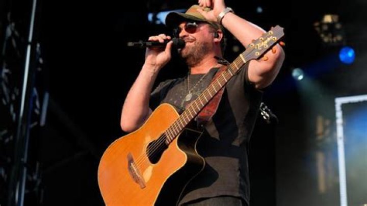Country singer Lee Brice to miss CMA Awards due to COVID19 AP News