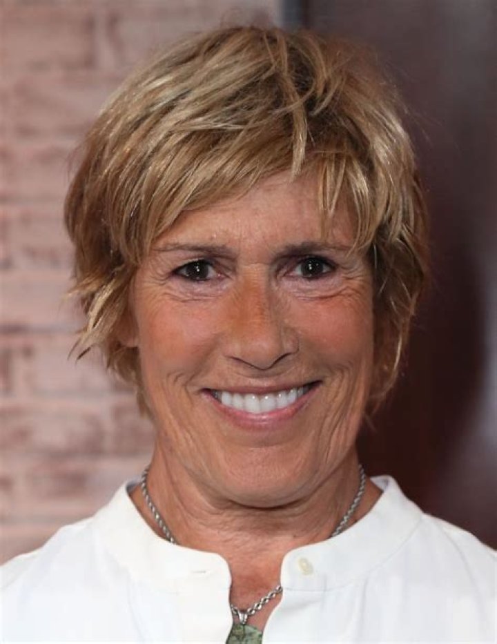 Diana Nyad's wife swimmer once dated Bonnie Stoll.