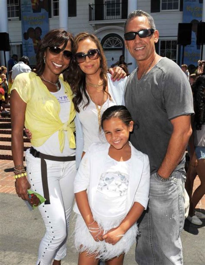 Discover Unveiling Angelo Pagan's First Wife: Meet His Former Spouse
