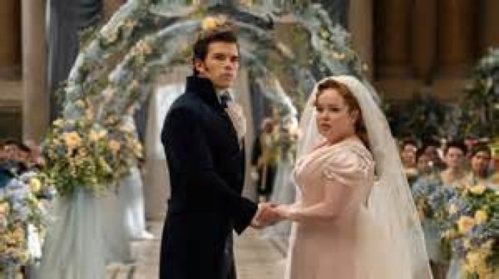 Do Colin & Penelope Ever Get Together? Bridgerton Book Future Explained
