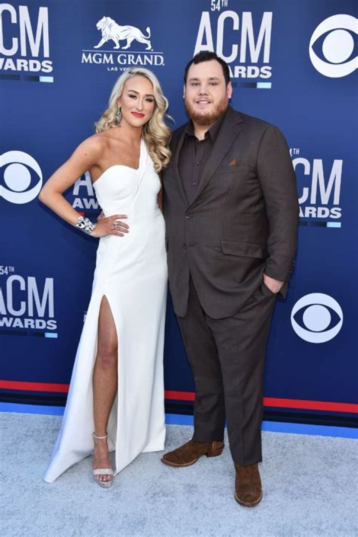 Does Luke Combs Have a Brother? The Truth Behind the Rumors