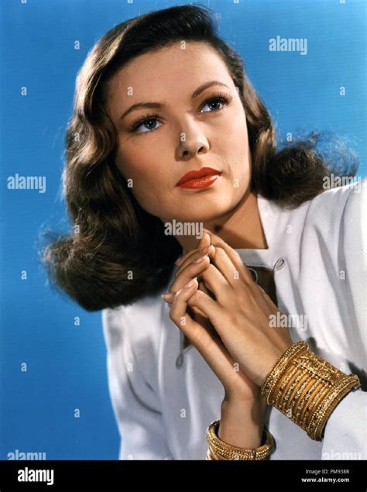 Doucheldorf, Gene Tierney, 1945 Gene tierney, Classic hollywood