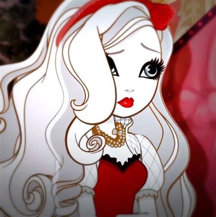 Ecco2k selfie Insta fashion, Goth prom, Creative fashion photography