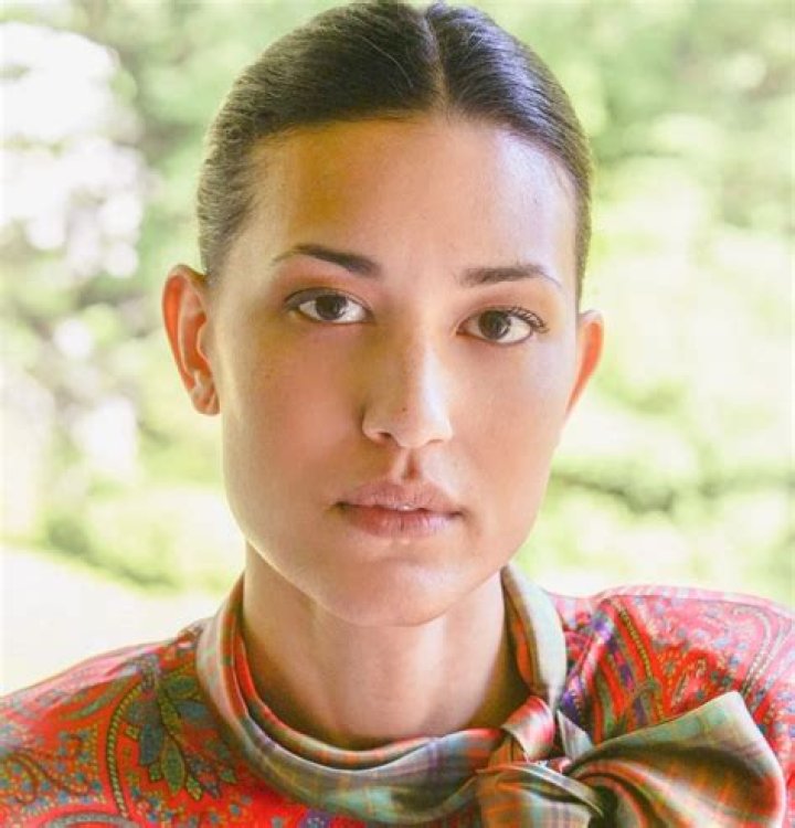 Echo Chafa Actress Who Is Julia Jones?
