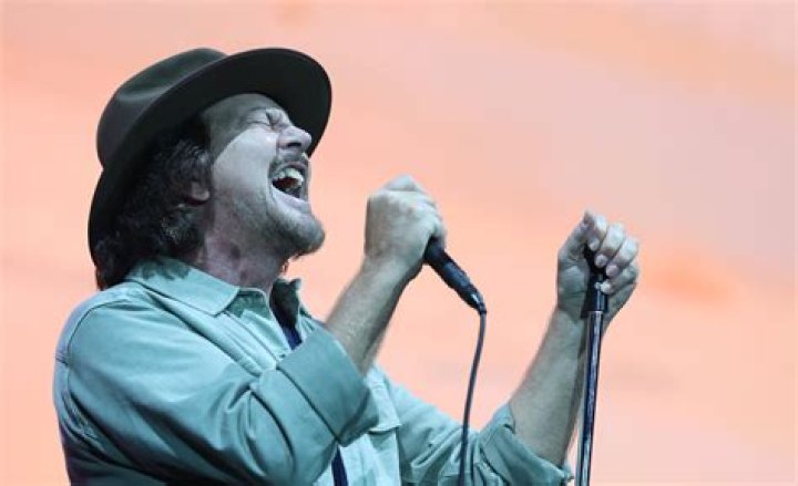 Eddie Vedder Age, Bio, Birthday, Family, Net Worth National Today