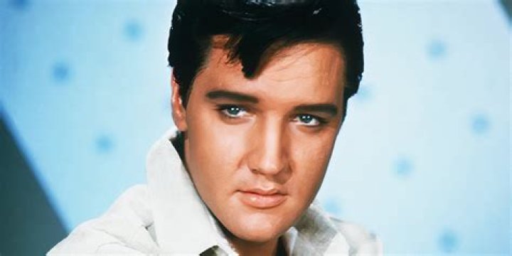 Elvis' Dad Blamed the Musician for His Poor Health and His Mother's