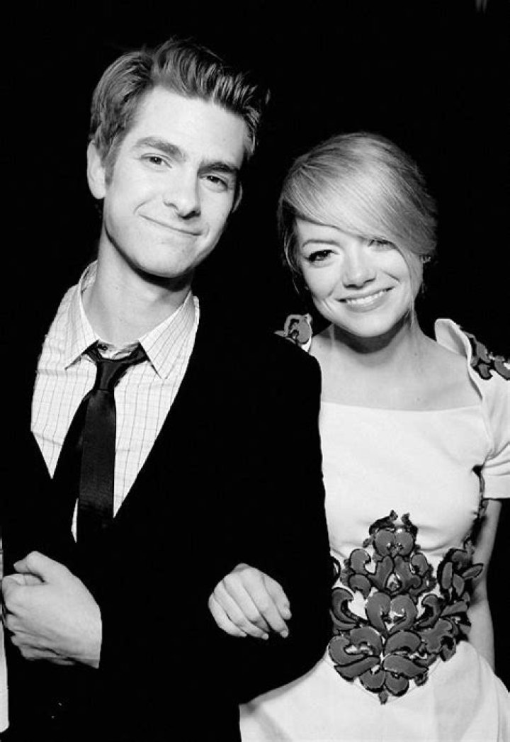 Emma Stone & Andrew Garfield The 'Amazing' Baby Sitters Photo 470556