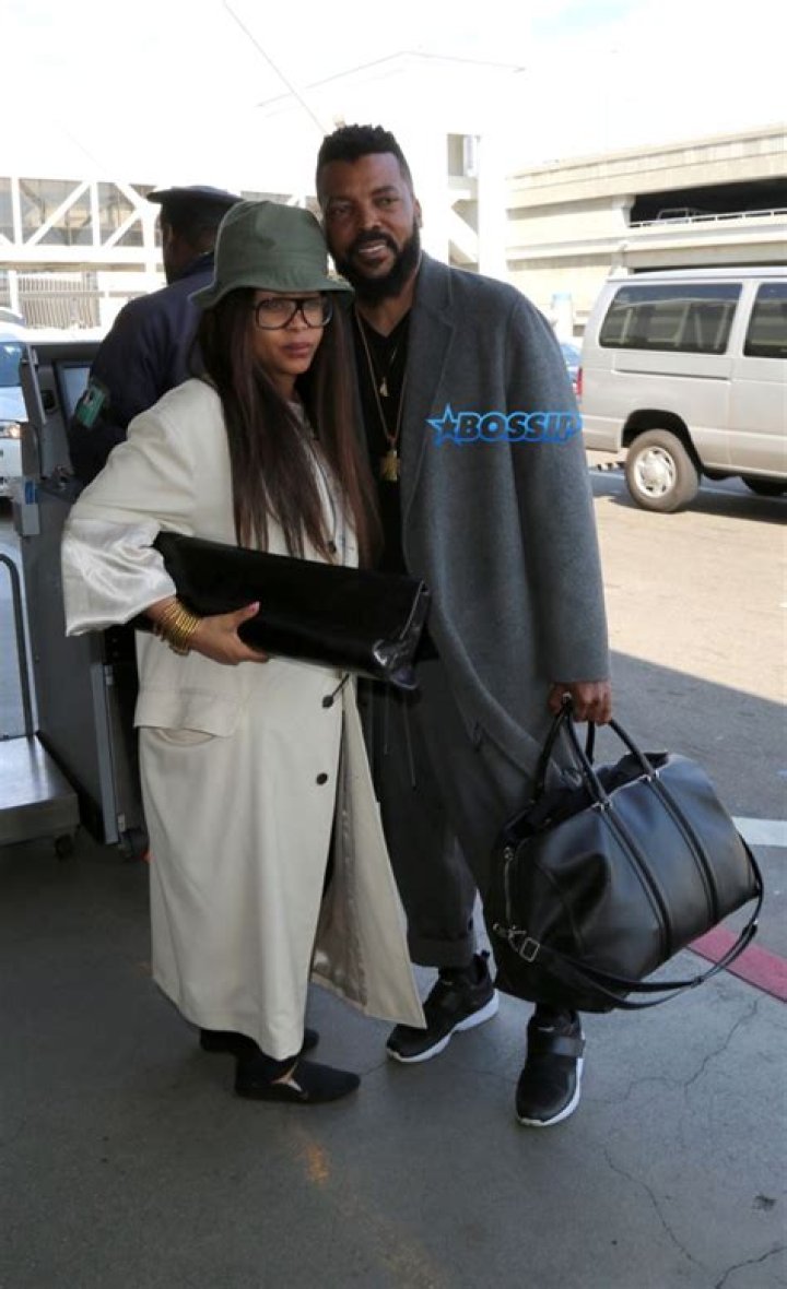 Erykah Badu and Boyfriend Carl Jones Attend ComicCon 2017 Essence
