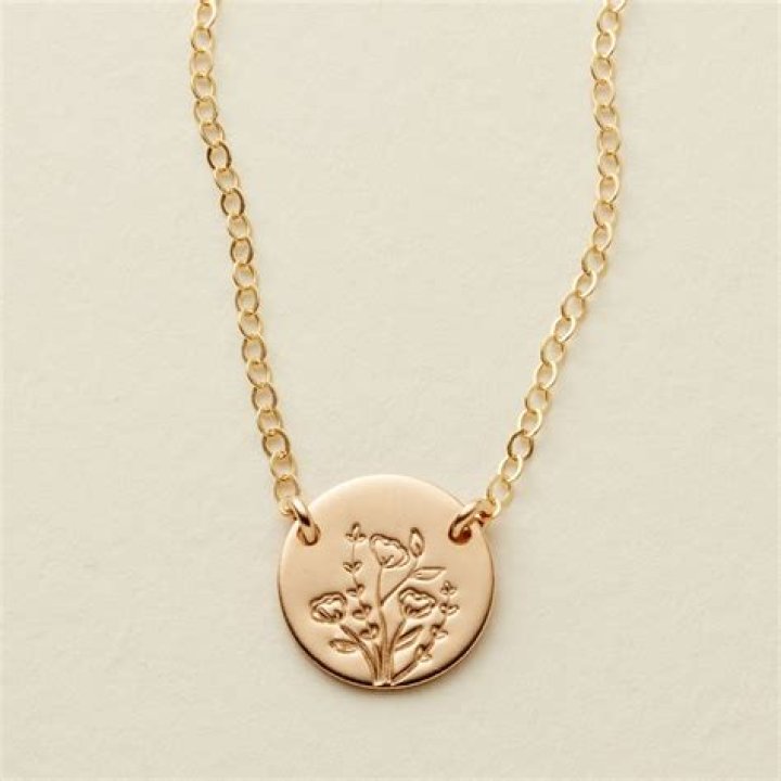 Featuring thoughtfully hand drawn wildflowers, this bestselling