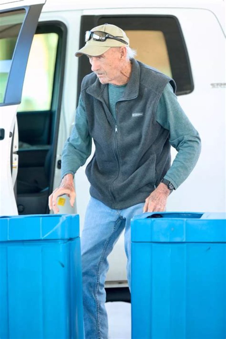 Gene Hackman, 93, seen for first time in years and two decades since