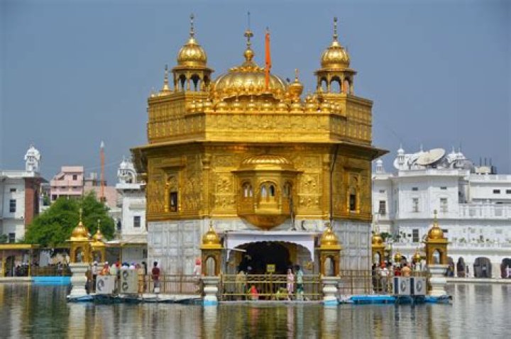 Golden Temple Amritsar A travel guide to India's sacred heart!