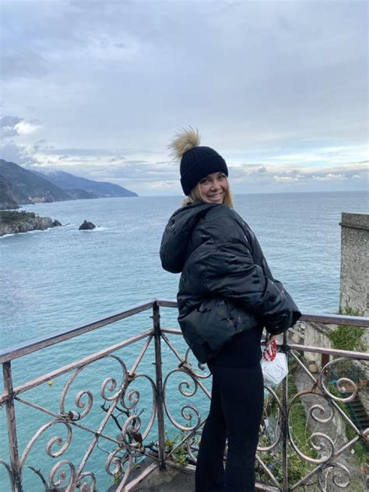 Hailey Rae Ostrom on Twitter "Hope you had a great weekend 🙂🤍 https