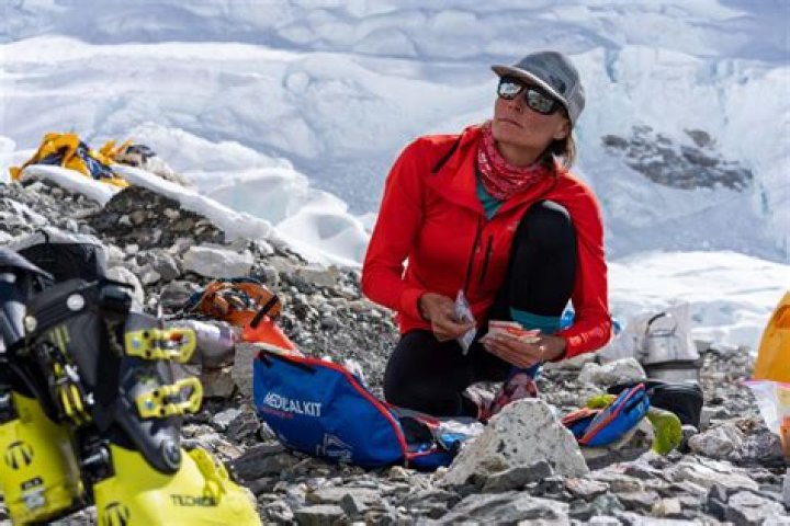 Hilaree Nelson fallece cuando bajada esquiando el Mt. Manaslu Noticias