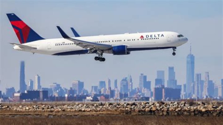 How Delta's New 7 Billion Pilot Agreement Puts Pressure on Airlines