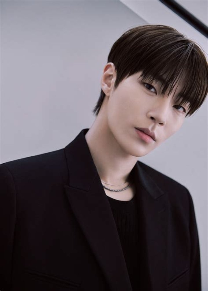 Hwang In Yeop On Playing Student Roles In His 30s