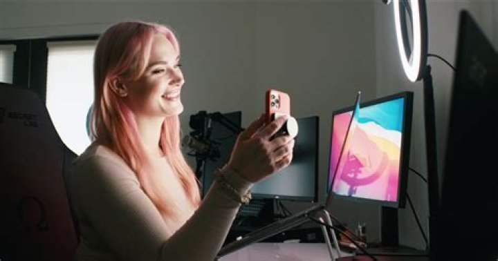 Influencergonewild Pornhub Pics