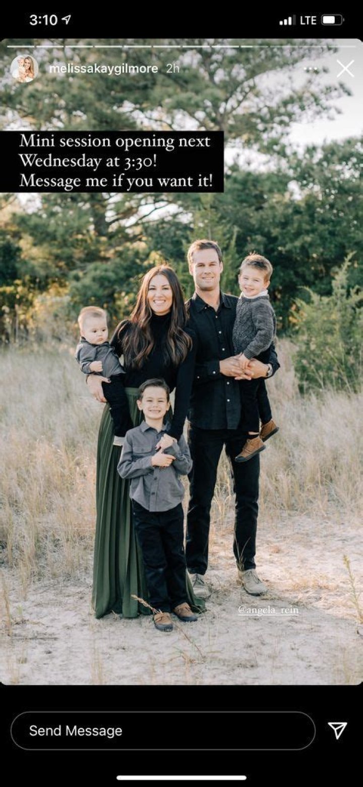 Inside Lewis Hamilton&rsquo;s family from elusive mum who he wants to change