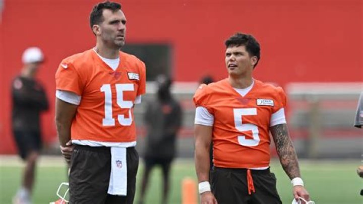 Is Dillon Gabriel Related to Roman Gabriel? Fact Check
