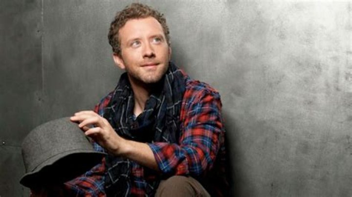 Is T. J. Thyne Married To Wife? Glance At Girlfriend, Dating, Gay